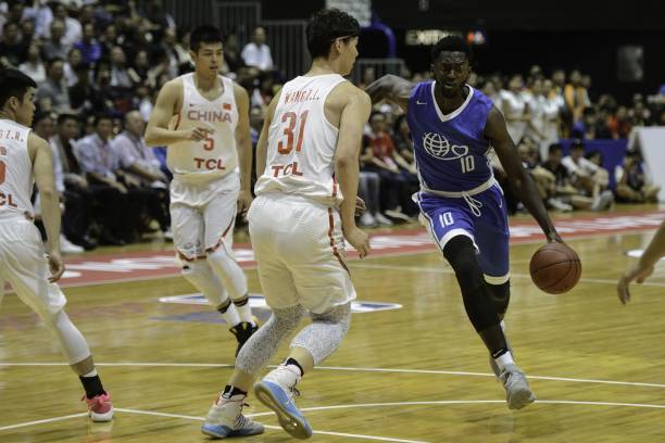 籃球盛宴！廣東宏遠(yuǎn)迎戰(zhàn)遼寧本鋼，CCTV5現(xiàn)場(chǎng)直播