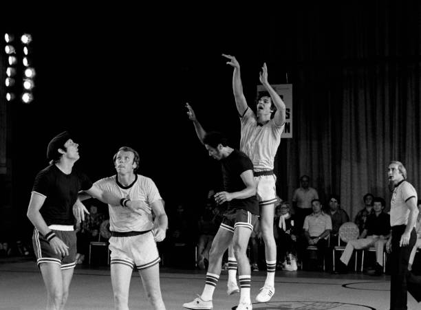 罰球線距離籃筐15英尺的由來與意義