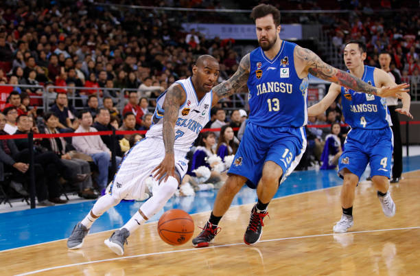 詹姆斯生涯經(jīng)典戰(zhàn)役錄像回放合集