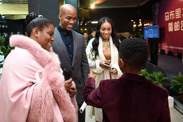 青島男籃球員名單深度分析：各位置球員特點(diǎn)與角色