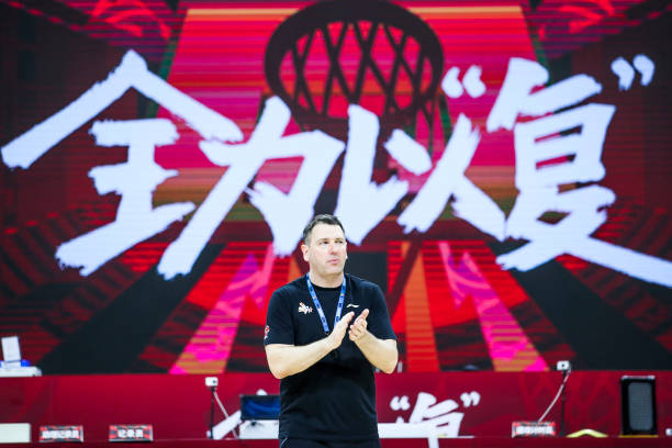 從魔術師到詹姆斯：盤點NBA最會傳長傳的球員