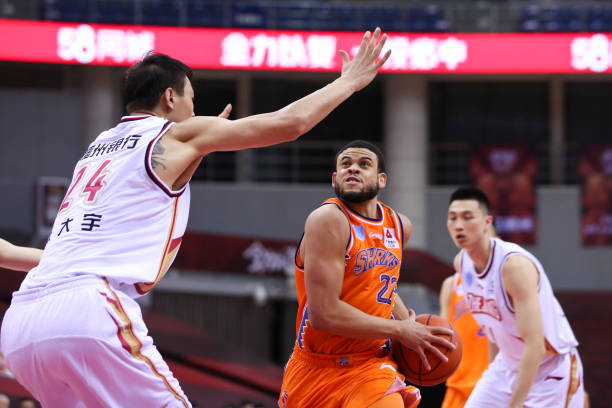 易建聯(lián)結(jié)婚年齡背后的故事，你了解多少？