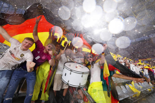 今晚足球賽事預(yù)測(cè)：勝負(fù)概率圖表全解析