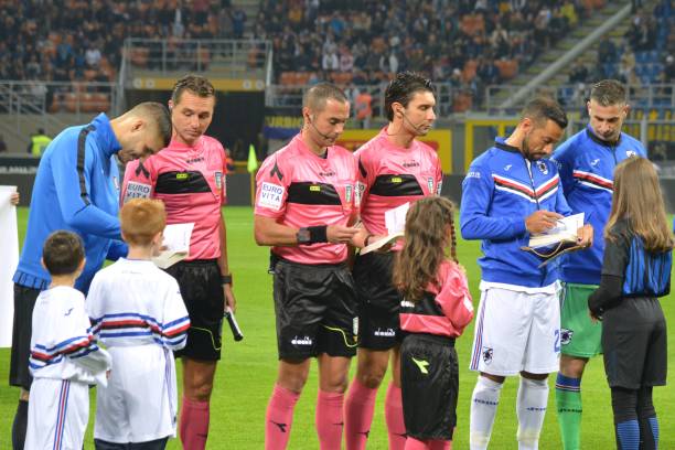 足球場(chǎng)上的灰色地帶：點(diǎn)球補(bǔ)射越位案例分析