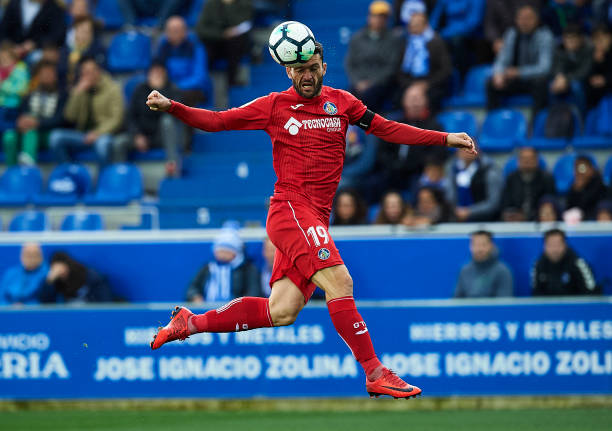 村委會(huì)足球場(chǎng)建設(shè)項(xiàng)目：申請(qǐng)流程與政策支持解讀