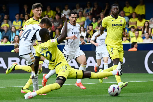 2004年意甲風(fēng)云：AC米蘭奪冠之路回顧