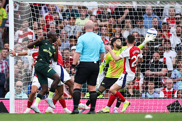 歐冠比賽時(shí)長(zhǎng)解析：一場(chǎng)球賽到底踢多久？