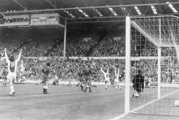 新合同解析：C羅的年薪、肖像權(quán)與代言分成