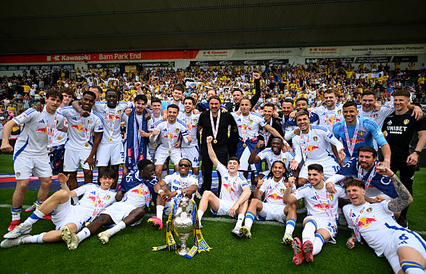 足球大師電影集錦：重溫經(jīng)典瞬間