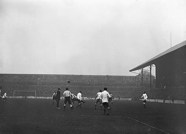 紅牌創(chuàng)紀(jì)錄之戰(zhàn)：當(dāng)比賽變成全武行