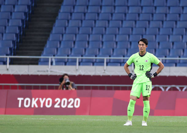 歐冠焦點(diǎn)戰(zhàn)：皇馬主場(chǎng)迎戰(zhàn)勒沃庫(kù)森，強(qiáng)強(qiáng)對(duì)話引關(guān)注