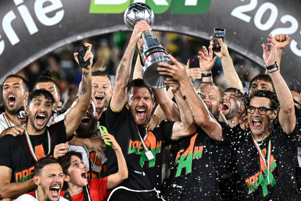 德甲冠軍俱樂部實(shí)力榜：誰才是真正的豪門？