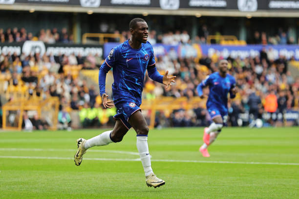 7月10日的榮耀：C羅帶領(lǐng)葡萄牙首奪歐洲杯冠軍