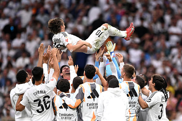 從倒鉤到遠(yuǎn)射：2021普斯卡什獎(jiǎng)精彩瞬間回顧