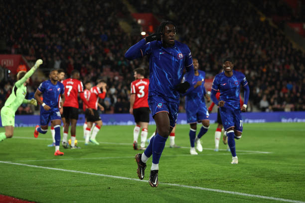 小預(yù)算大奇跡！朗斯的法甲亞軍是如何煉成的？