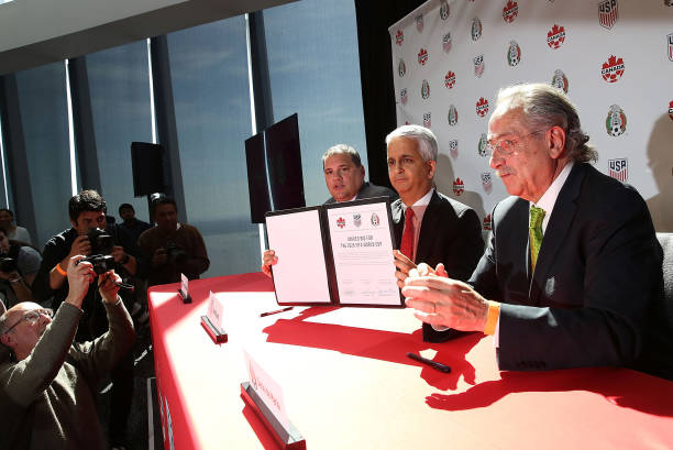 歐足聯(lián)調(diào)整獎金結(jié)構(gòu)，2025年歐冠冠軍能拿多少錢？