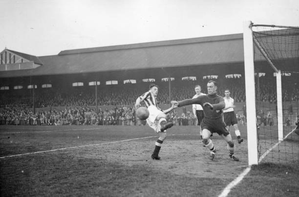 中超焦點(diǎn)戰(zhàn)今晚打響：勝負(fù)預(yù)測(cè)及球員狀態(tài)盤(pán)點(diǎn)