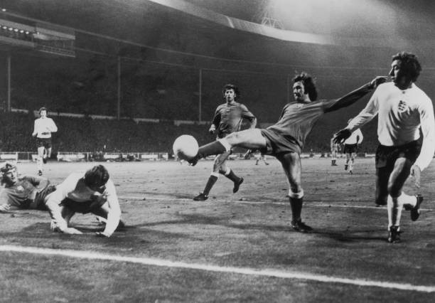 2021英超賽程變動：疫情影響下的調(diào)整與補(bǔ)賽安排