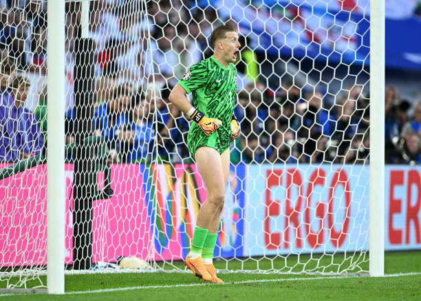 C羅歐洲杯冠軍榮譽(yù)背后的進(jìn)球數(shù)據(jù)揭秘