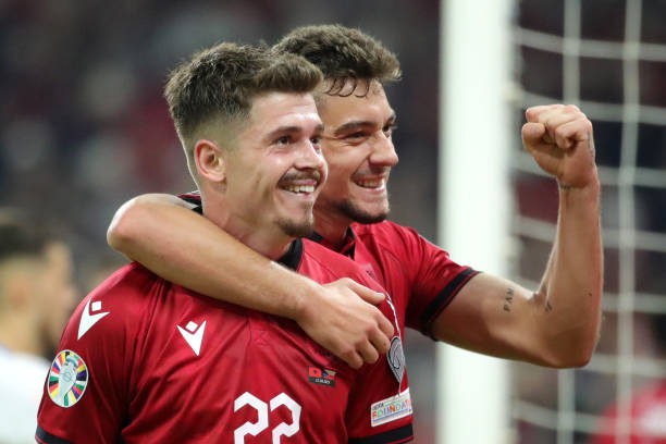 6月18日足球賽果全記錄：球迷必看的比分與數(shù)據(jù)