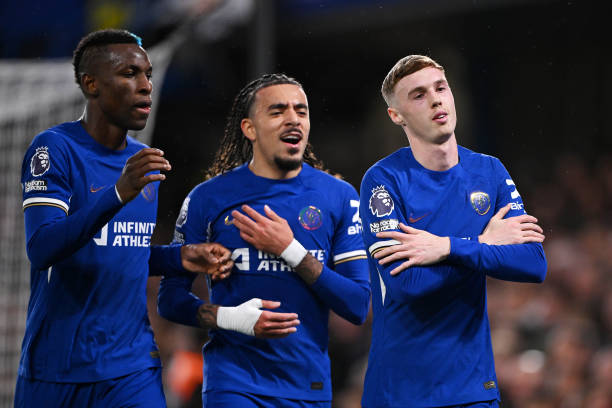 巴黎圣日耳曼公布?xì)W冠大名單，梅西領(lǐng)銜豪華陣容