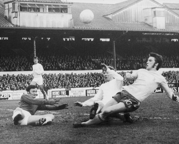 球迷必打卡之地：馬拉多納紀(jì)念碑的全球影響力