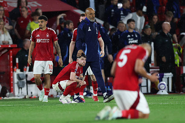 帕爾馬七姐妹時(shí)期的戰(zhàn)術(shù)與球星：為何他們?nèi)绱颂貏e？