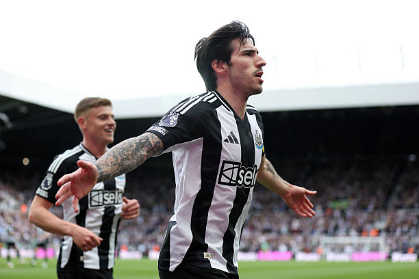 德甲冠軍歷史盤點：拜仁一家獨大，哪些球隊曾創(chuàng)造奇跡？