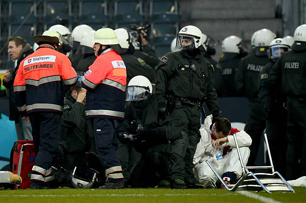 喀麥隆足球隊(duì)的霸氣美稱：象征力量與榮耀的“雄獅”