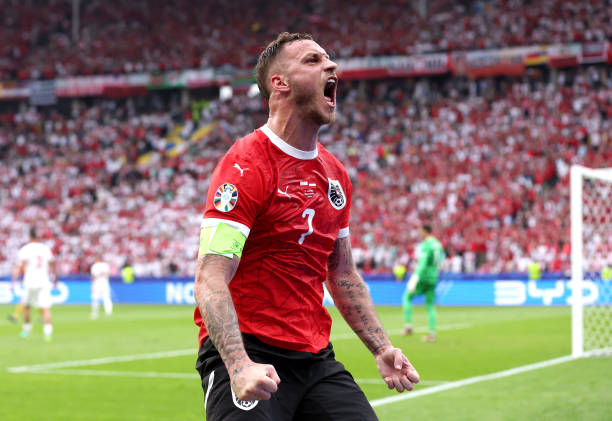 中超新軍主場(chǎng)亮相！大連英博首戰(zhàn)能否旗開得勝？