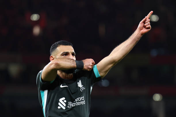 新手必看！射門發(fā)力與精準(zhǔn)度的正確姿勢(shì)教學(xué)