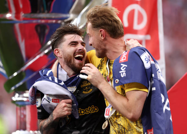 球星測試：C羅、梅西等對歐冠新賽季用球的第一印象