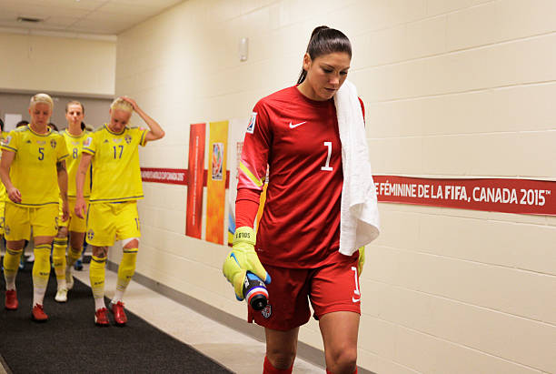 分手8年后首次同框！C羅伊蓮娜視頻引爆社交媒體