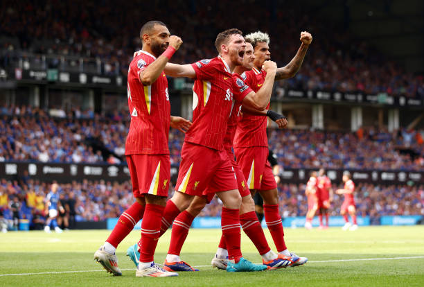 今日足球比賽全場回放：精彩瞬間全記錄