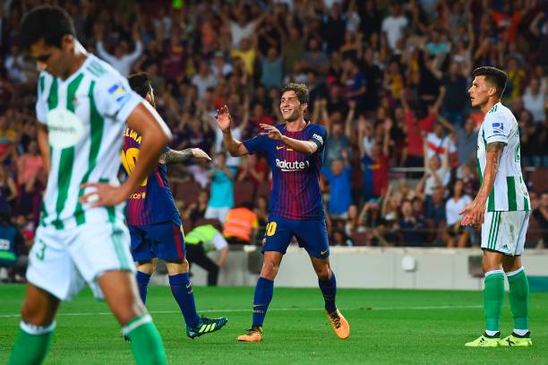 梅西身高體重?cái)?shù)據(jù)解析：小個(gè)子球員的大能量