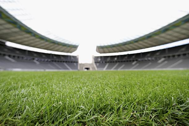 耐克傳奇系列足球鞋推薦：舒適與觸感的完美結(jié)合