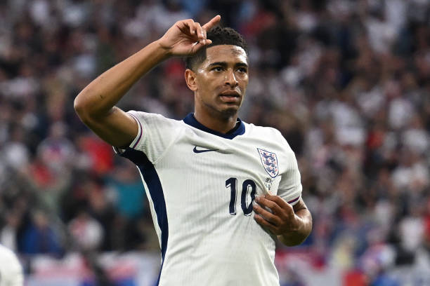 中超16年：歷屆參賽球隊及他們的傳奇故事