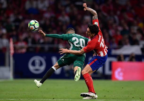 德甲歷史最佳11人：誰才是真正的傳奇？