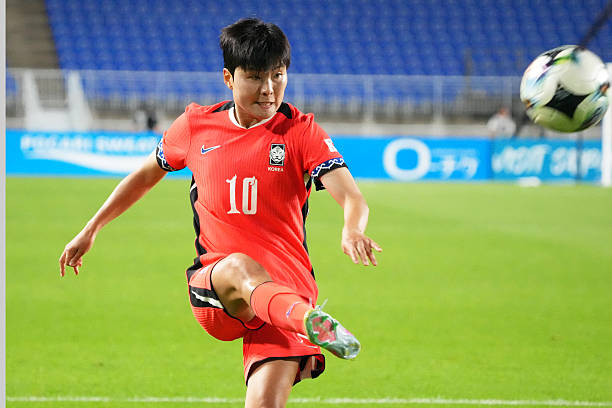 美式足球和橄欖球的10大不同點，看完你就懂了！