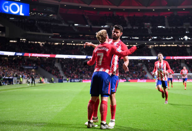 專業(yè)足球場尺寸要求：長和寬的具體標準是多少？