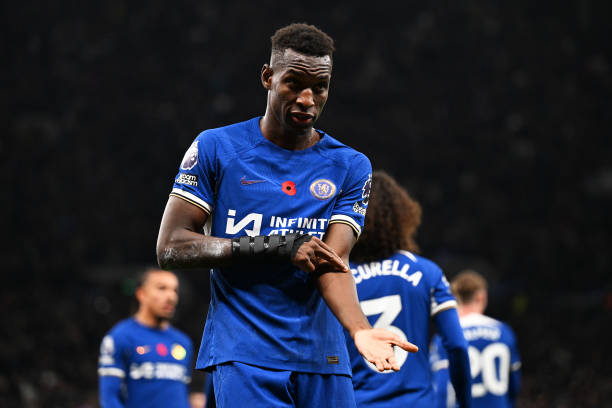 越位判罰細(xì)則：進(jìn)攻球員位置判定最新標(biāo)準(zhǔn)