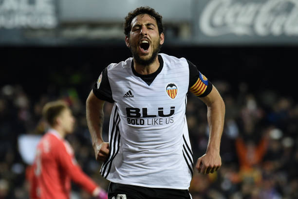 讀秒絕殺！C羅頭球破門，曼聯(lián)主場驚險戰(zhàn)勝熱刺