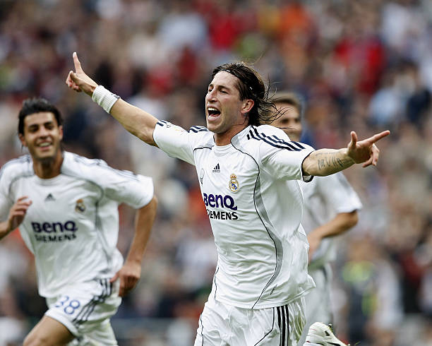 法國(guó)足球歷史性?shī)Z冠的準(zhǔn)確時(shí)間記錄