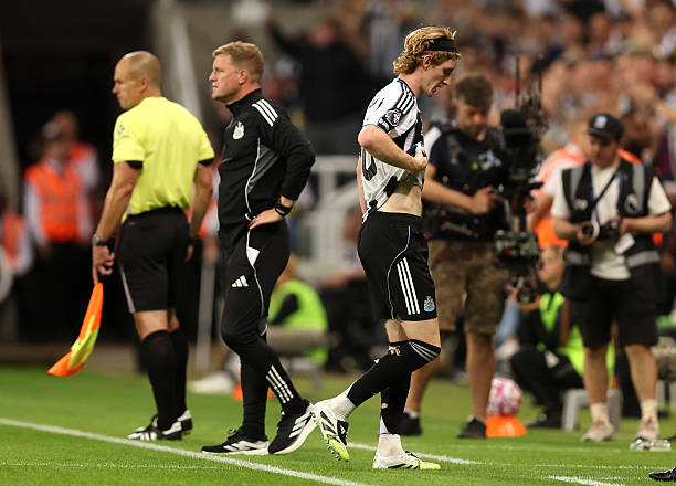 摩納哥公國(guó)球隊(duì)為何征戰(zhàn)法國(guó)足球甲級(jí)聯(lián)賽？