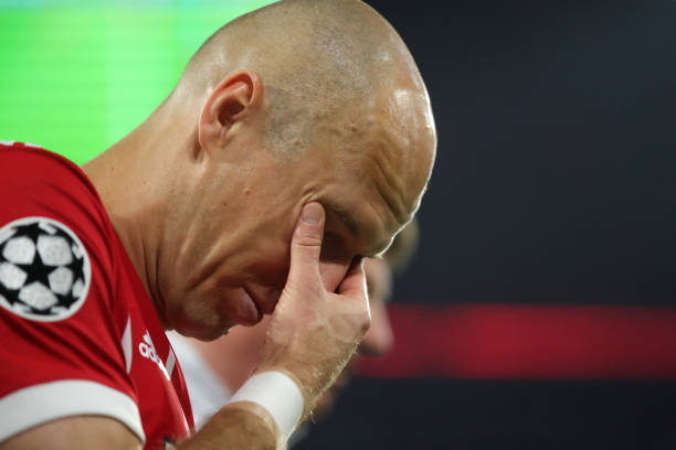 2014歐冠小組賽分組：巴薩遇巴黎，拜仁抽上簽