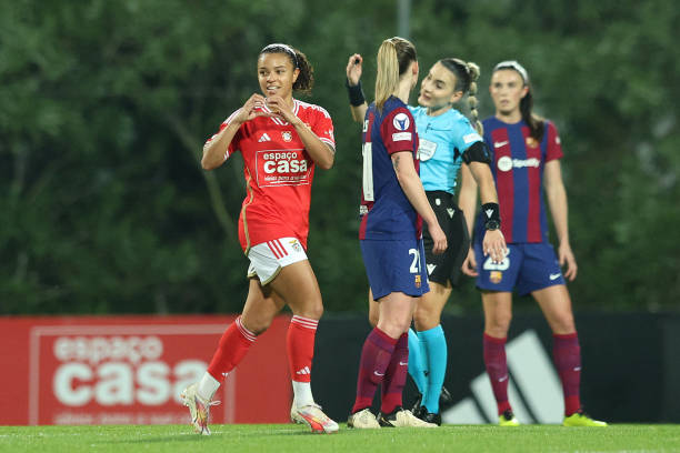 歐洲優(yōu)勝者杯與歐冠冠軍杯：哪個(gè)含金量更高？