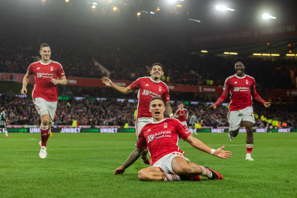 從籃球規(guī)則看斷球與打手犯規(guī)的界限