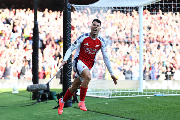 歐冠1/4決賽姆巴佩單騎救主，巴黎險(xiǎn)勝?gòu)?qiáng)敵