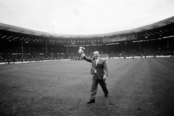 德甲頒獎(jiǎng)典禮倒計(jì)時(shí)！最佳球員、金靴獎(jiǎng)花落誰家？