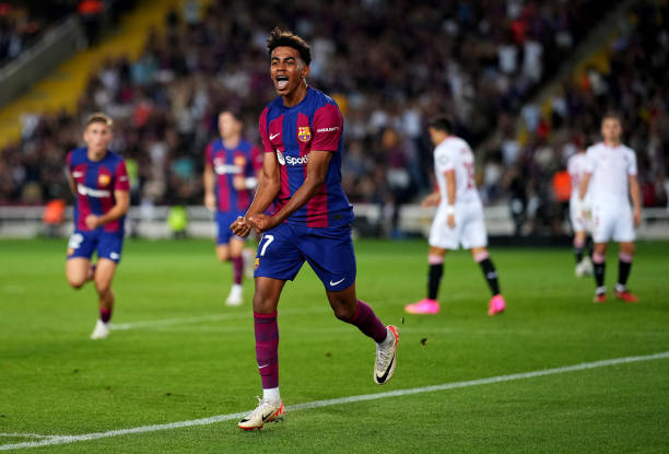 足球史上最狂野左腳！卡洛斯10大進(jìn)球震撼盤點(diǎn)